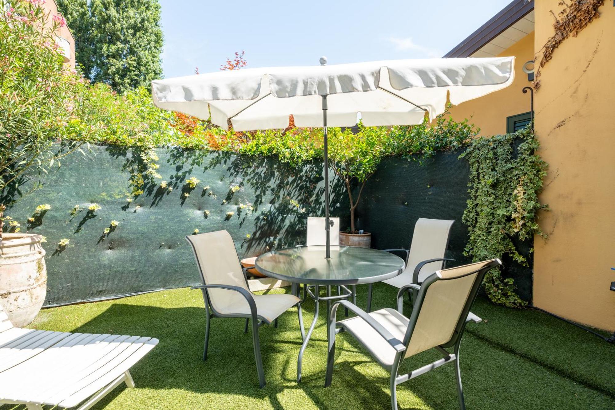 Residenza Gastone Rossi - Gastone Rossi Apartment Bologna Exterior foto